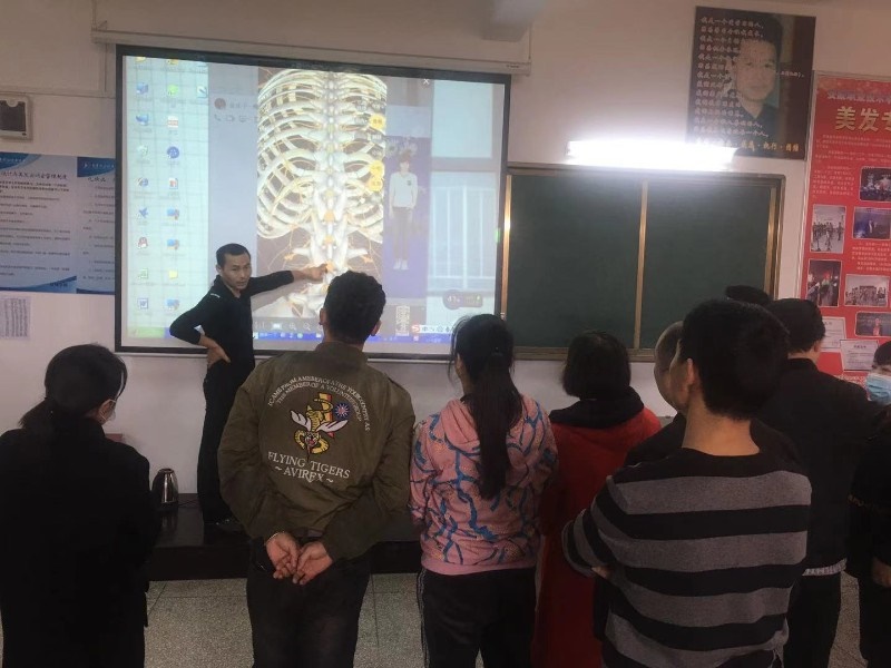 护理员家政免费培训高薪就业